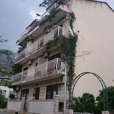 Apartmani Tina 伯德古拉 外观 照片